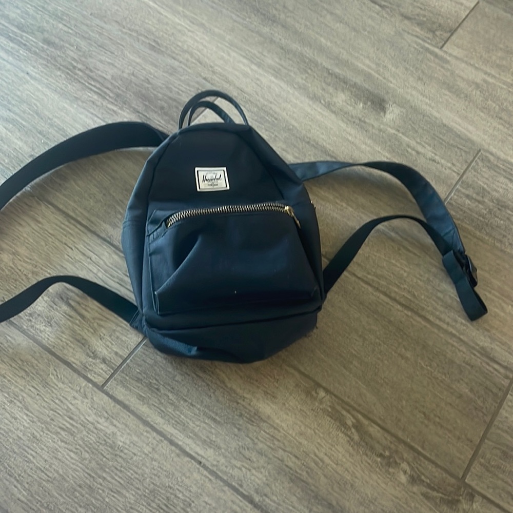 herschel mini backpack